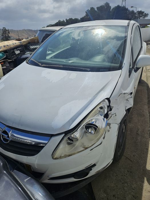 Opel corsa c 1.3 cdti para peças