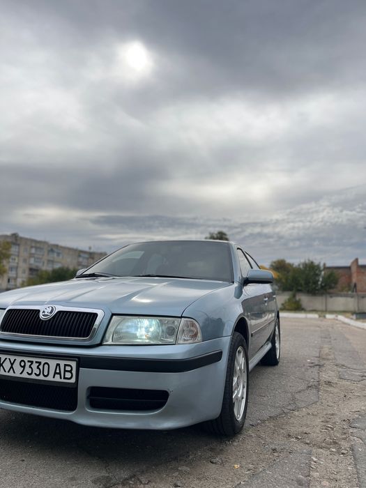 Продам машину SKODA OCTAVIA