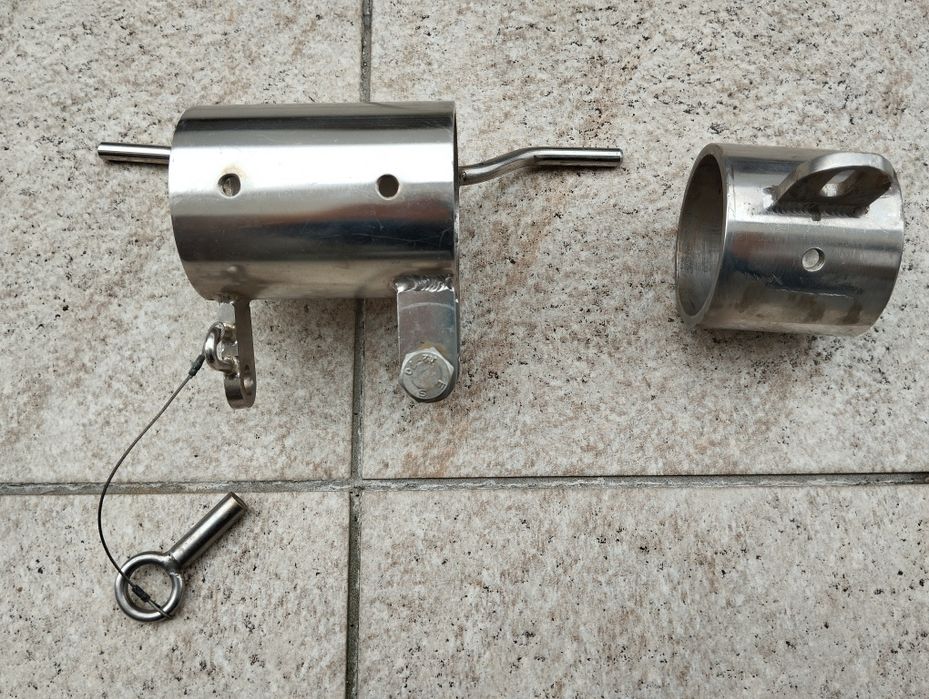 Jachtowe okucie nierdzewne 2 tuleje fi 60