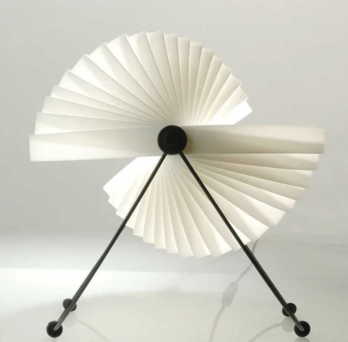 Lampa stołowa Objekto Eclipse