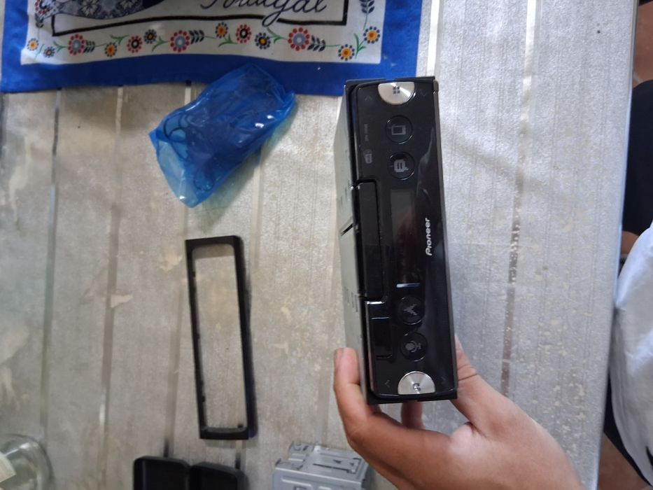 Auto-radio Pioneer como novo