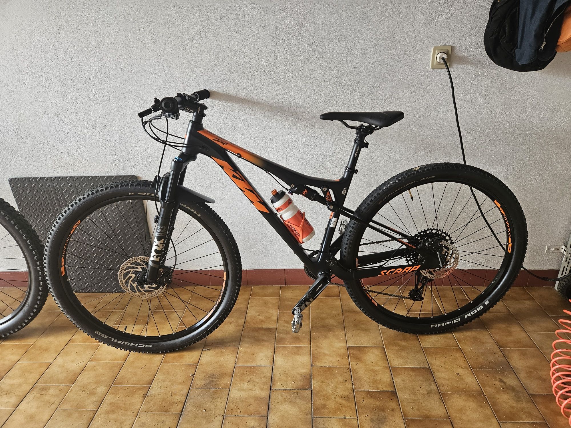 Bicicleta ktm scarp one