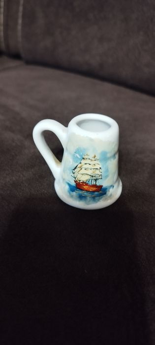 Mini kufel ceramika żaglowiec Kołobrzeg