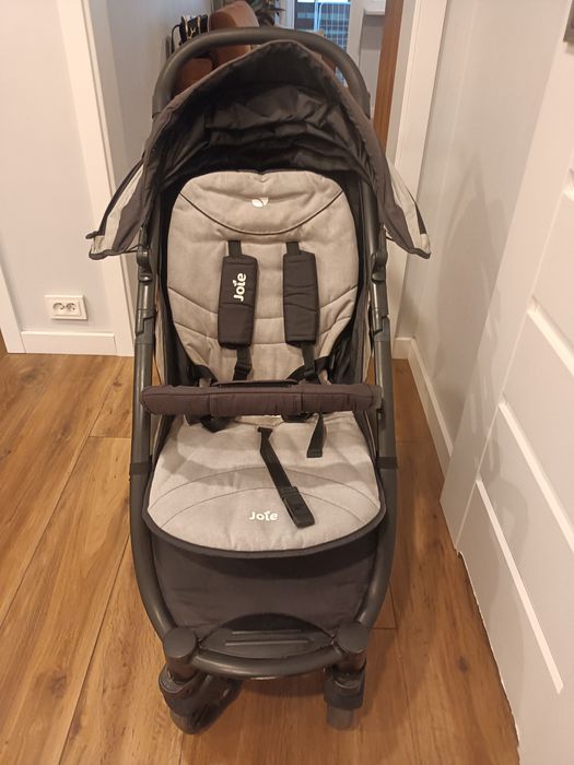 Wózek spacerowy Joie
