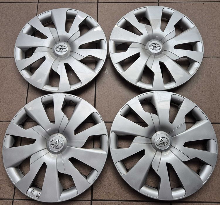 KOŁPAKI r15 (K19/25)07 TOYOTA 42602-0D300 4szt