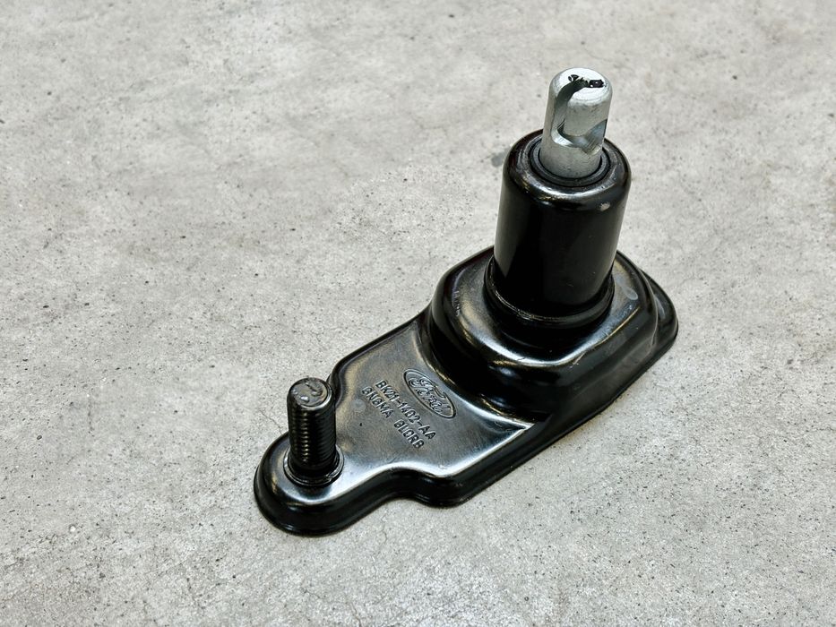 Nowe mocowanie uchwyt koła zapasowego Ford Custom Transit | Duża ilość