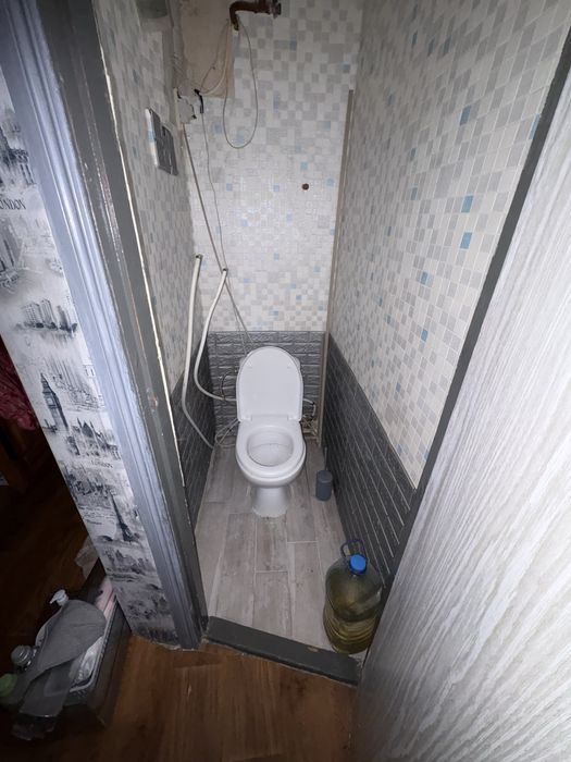 Продам 2-х кімнатну квартиру