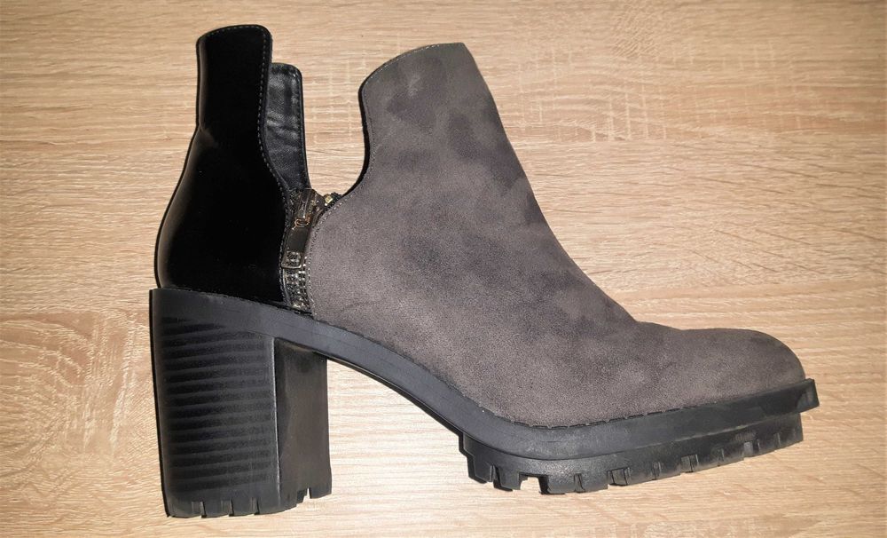 Botki ZARA- rozmiar 39 - obcas 8 cm