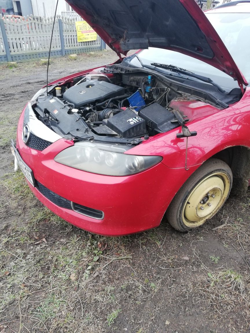 Zderzak przedni Mazda 6