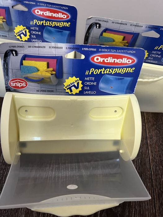 Пластикові полички Італія