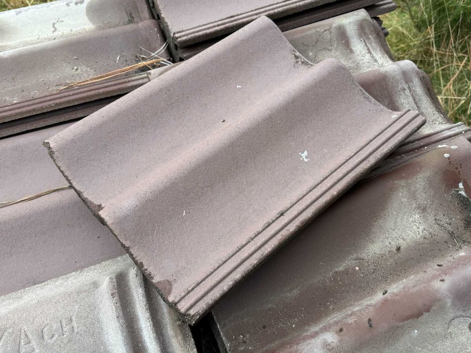 Dachówka Betonowa Pro Dach Brązowa - Esówka