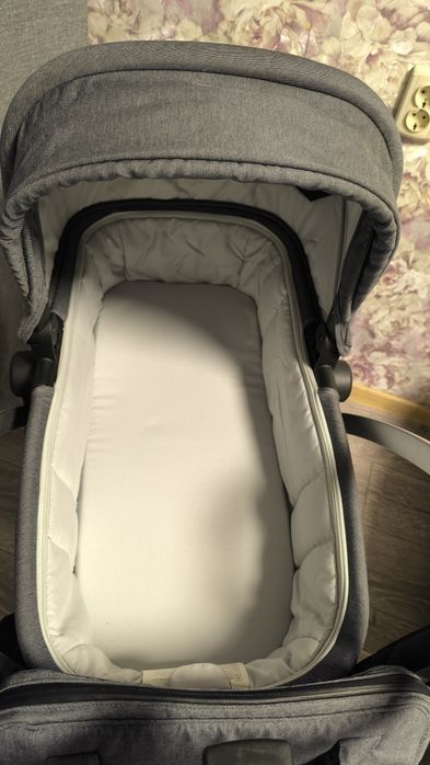 Продається  візочок 2в1 Baby design smooth
11900