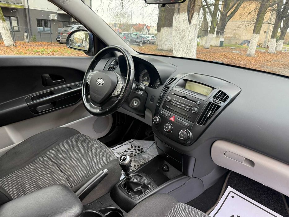 Kia Ceed 2009r 1.6 benzyna 126km 2009r z Niemiec