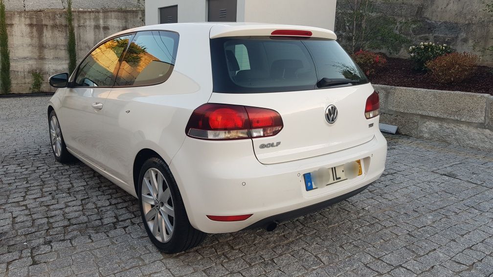 VW Golf VI 1.6 TDI 105cv Highline