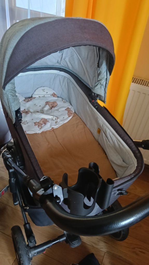 Wózek dziecięcy 4w1