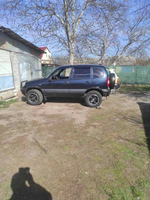 Продам ниву Шевроле