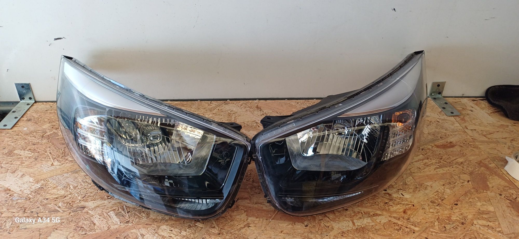Kia Picanto III lampa reflektor lewa prawa komplet przód