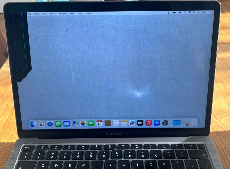 MacBook Air 13” z chipem Apple M1 (2020)