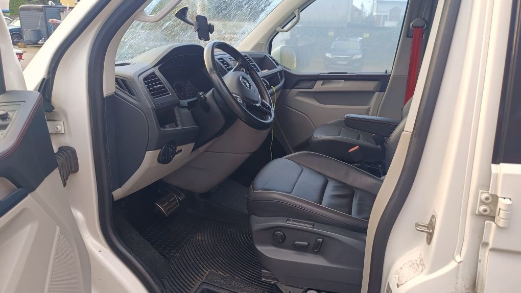 VW Transporter T6 JuzJade laweta holownik pomoc drogowa
