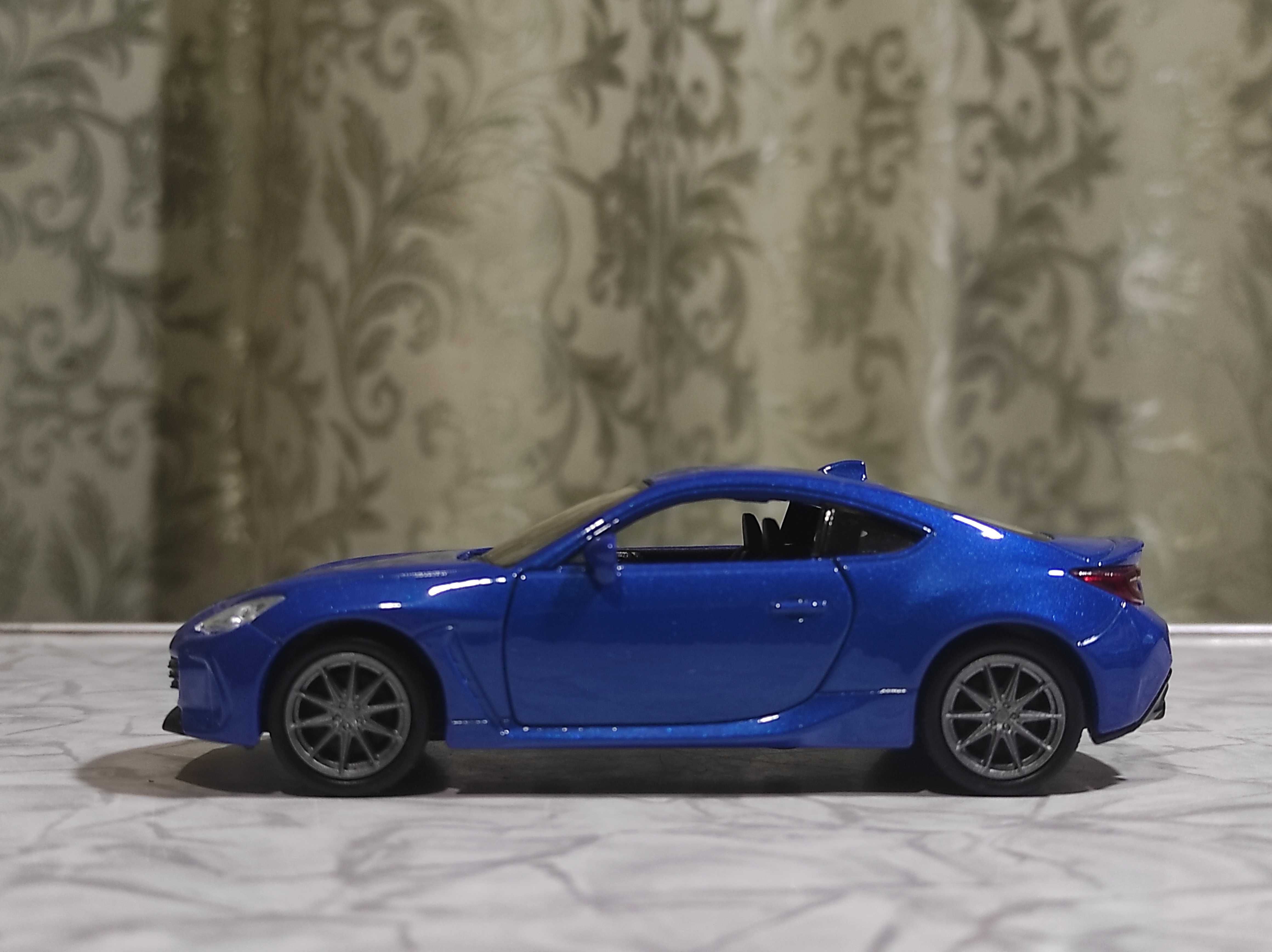 Subaru BRZ, Toyota GT-86, Scion FR-S Welly 1/36 Нова колекційна модель