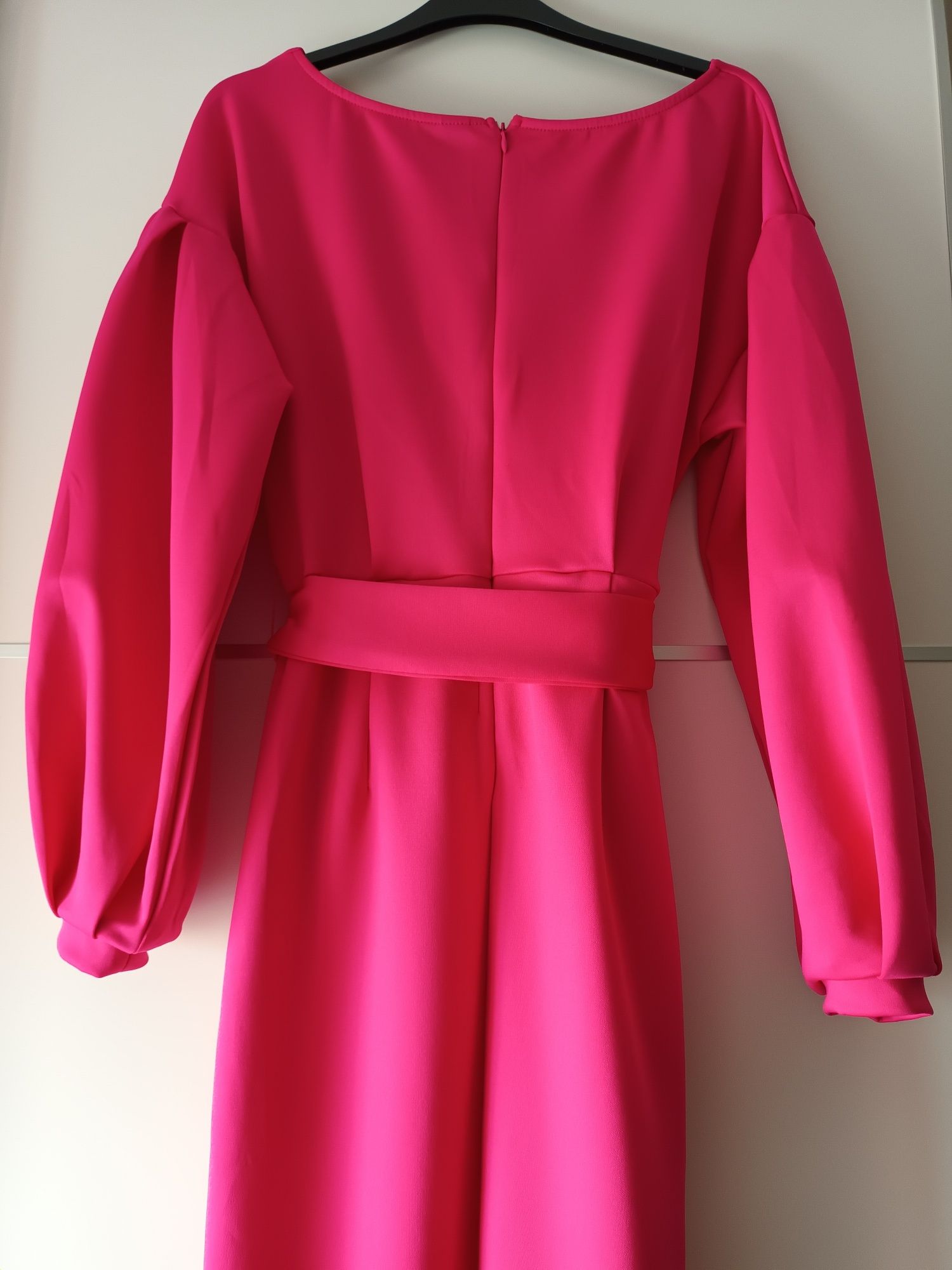 Vestido comprido rosa forte