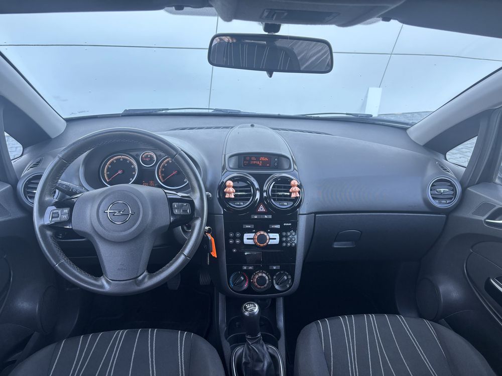 Opel Corsa 2010rok