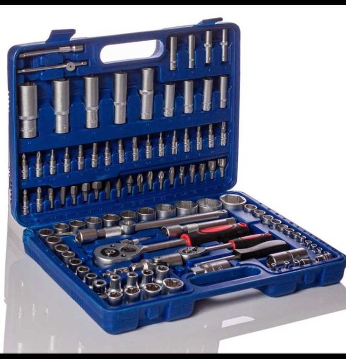 Набори професійних авто інструментів головок ключів від 40 до 216 ел.