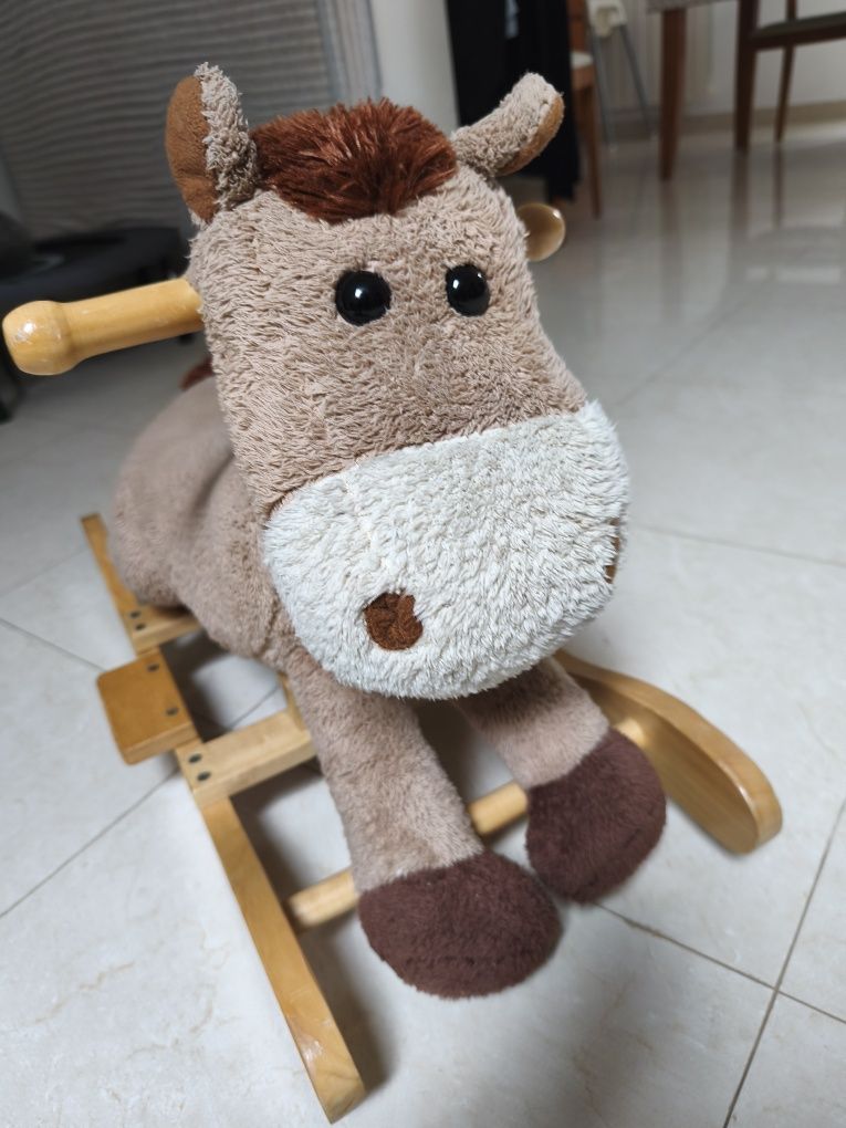 Cavalinho de baloiçar
