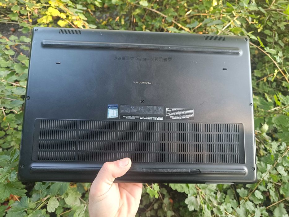 6 ядер Ігровий ноутбук DELL i7 8850H/32gb/512gb/Nvidia P3200 6GB