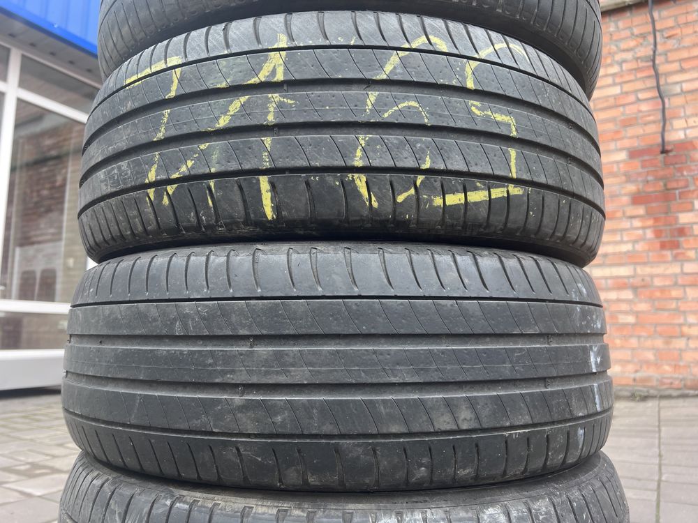 Шини бу 205/55 R17 пара  літня;Резина бу склад R17