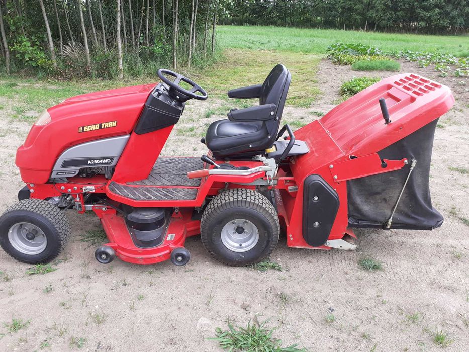 Traktor Kosiarka Countax ECHO TRAK 4WD KAWASAKI 25KM 2-cylindry V-TWIN