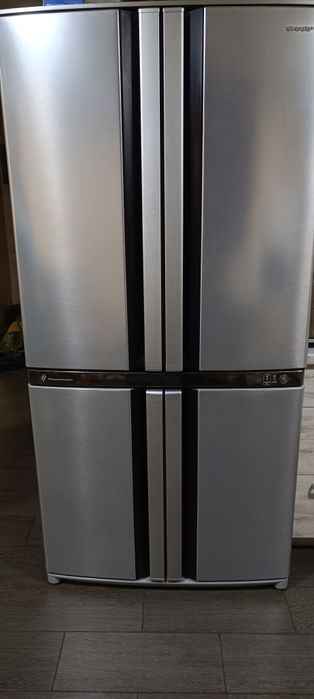 Холодилник Sharp SJ-F78PE-SL  605л.