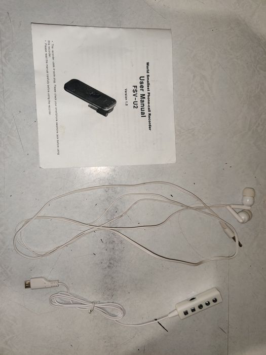 Наушники и пульт к диктофону FSV -U2