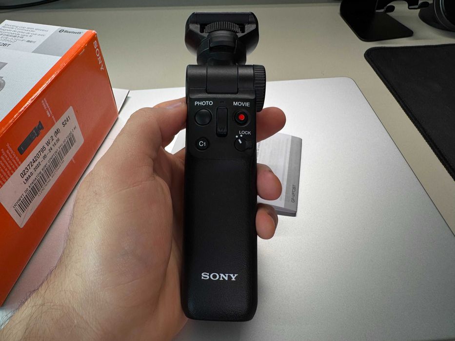 SONY GP-VPT2BT Uchwyt statyw Bluetooth z Pilotem do Aparatu. Stan BDB