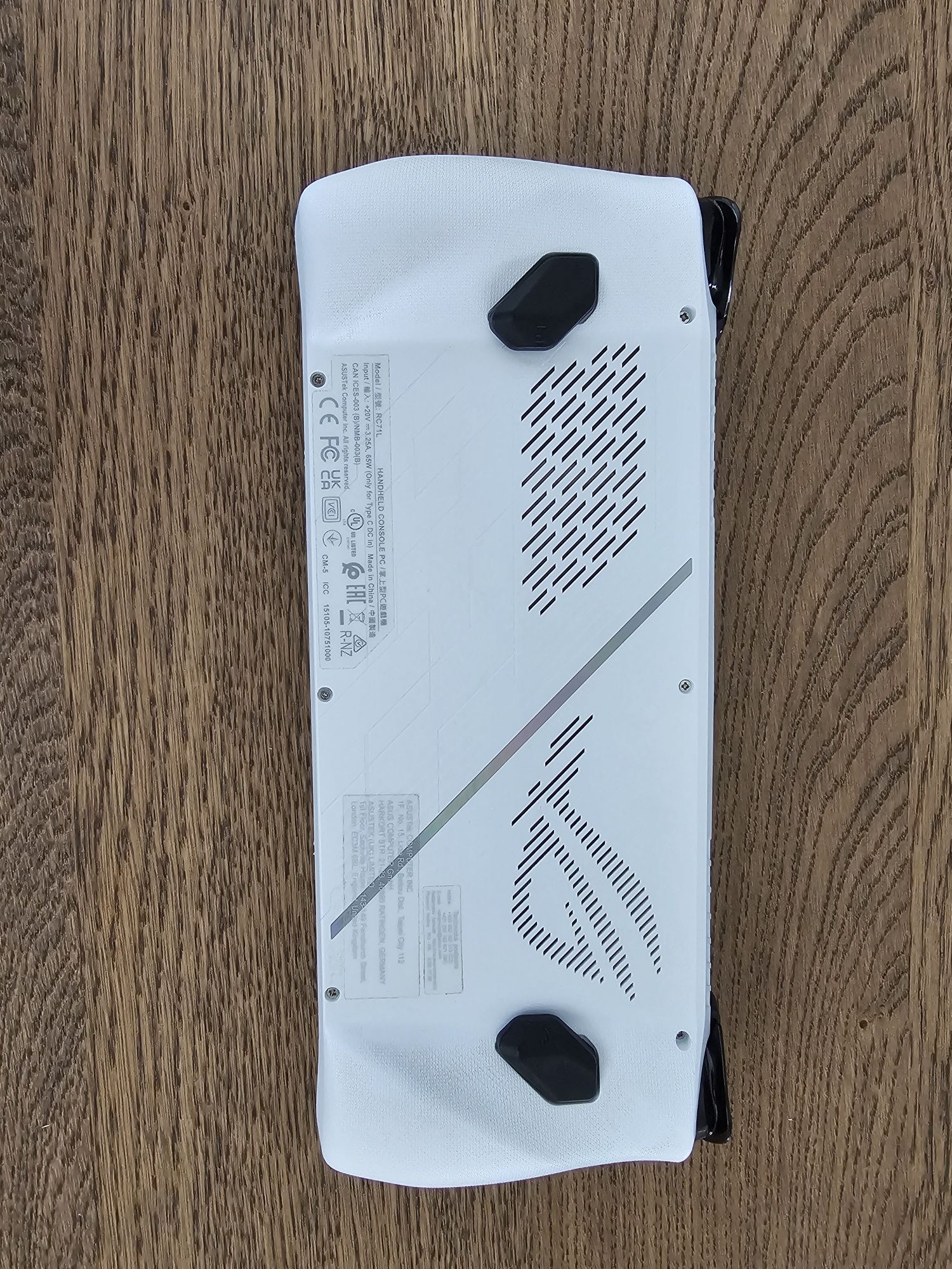 Asus ROG Ally AMD z1 512gb RC71L