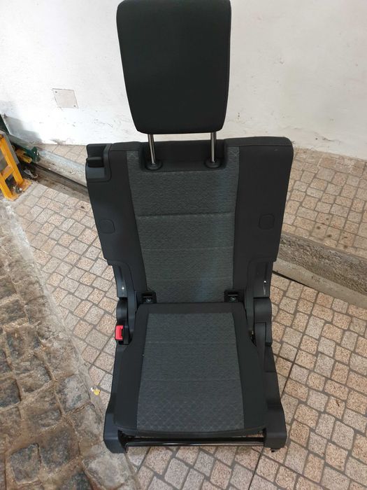 Bancos de trás - Ford tourneo ano 2022