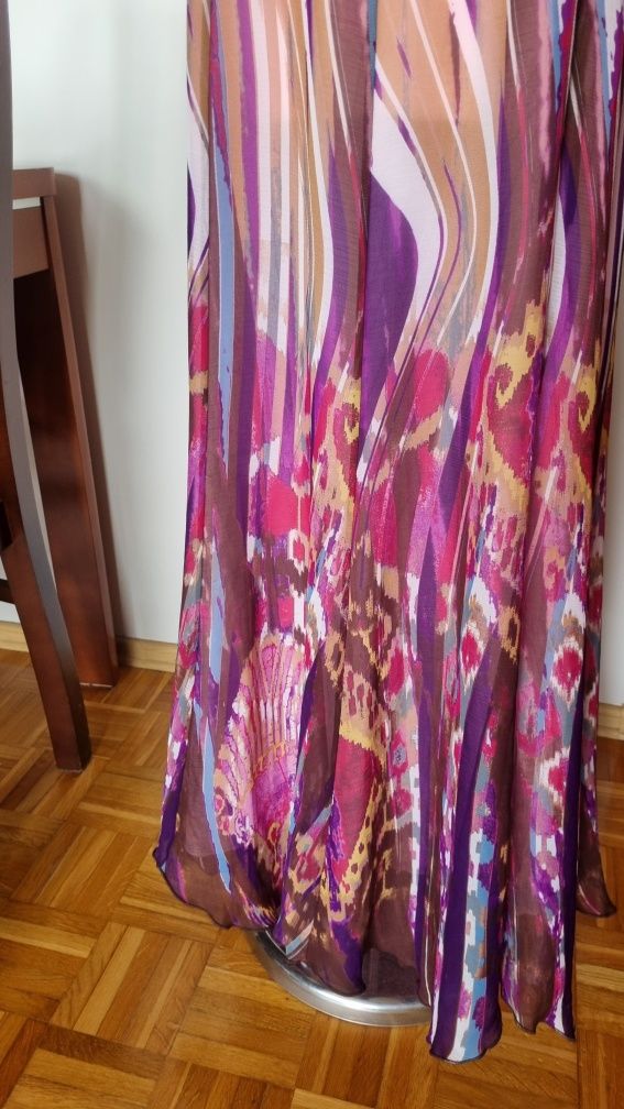 Długa sukienka letnia 44