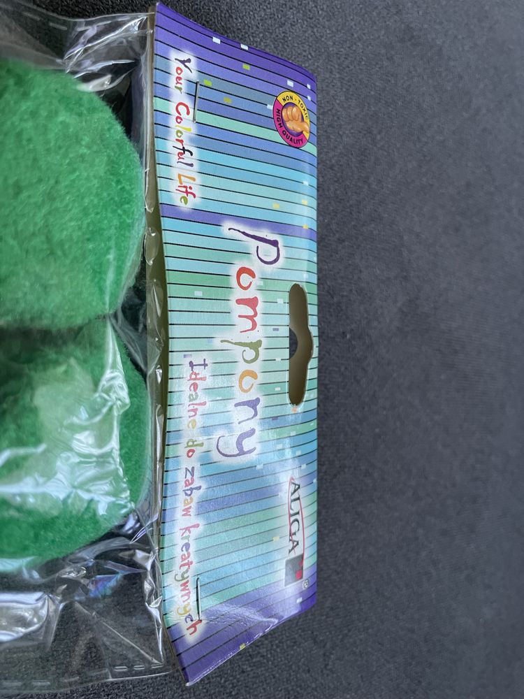 Pompony zielone do prc kreatywntch