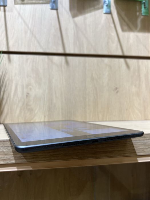 iPad 7 gen 32 gb 2019рік 10.2 планшет  з гарантією Wifi
