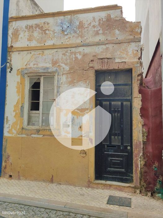 Moradia em Plena Baixa de Olhão