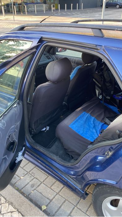 Peugeot 306 1.4 a Gasolina – 2000 – Muito bom estado – 800€