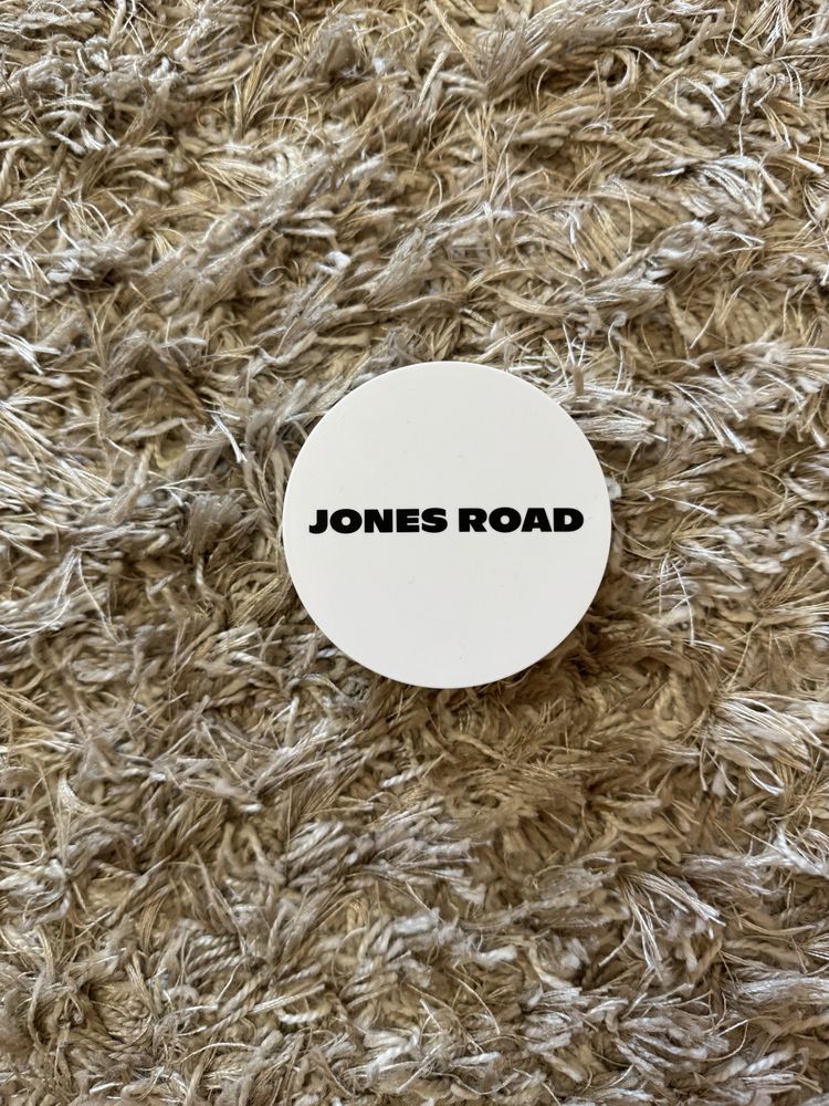 Jones road хайлайтер