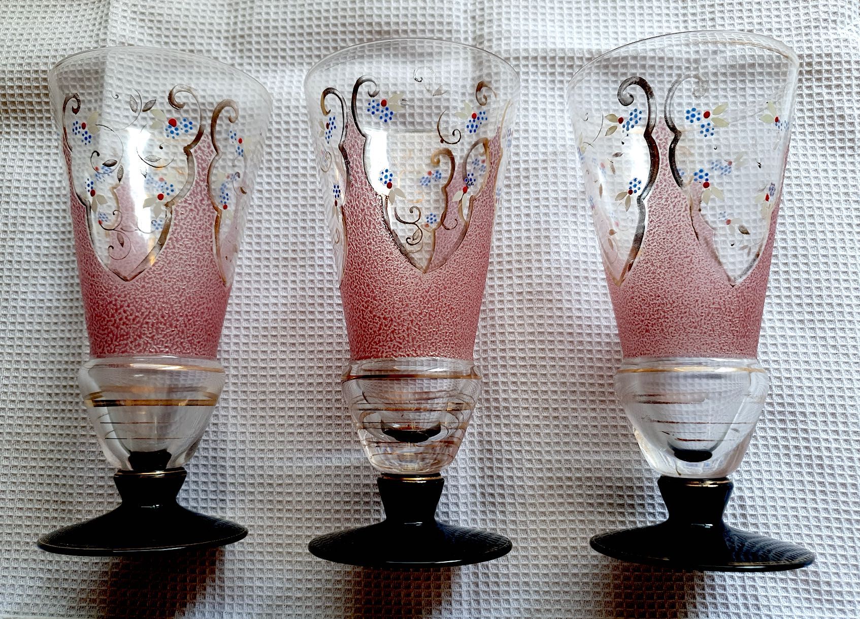 Jarro e 6 copos altos de refresco vidro antigo pintado