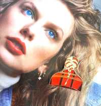 Przypinka Pin Evermore Taylor Swift