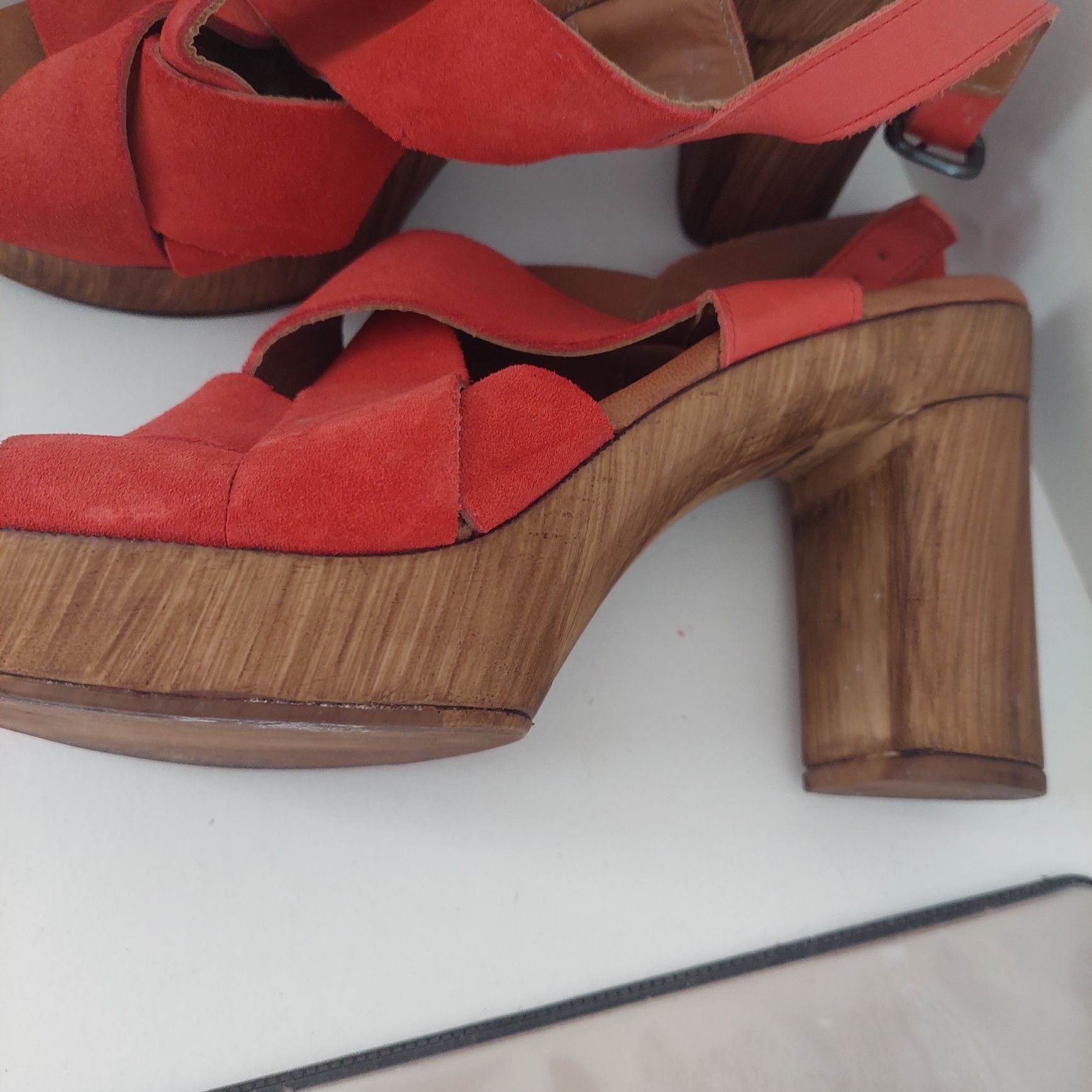 Sapatos 40 Novos sem etiqueta