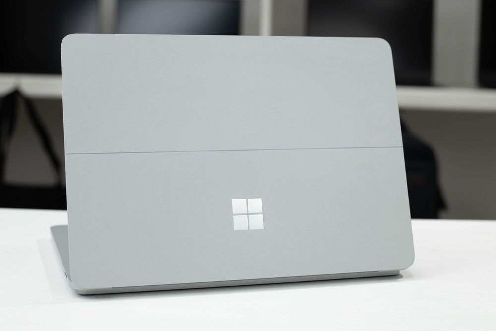 Microsoft Surface Laptop Studio i7-11370H 32Ram 1TbSSD RTX3050Ti QHD