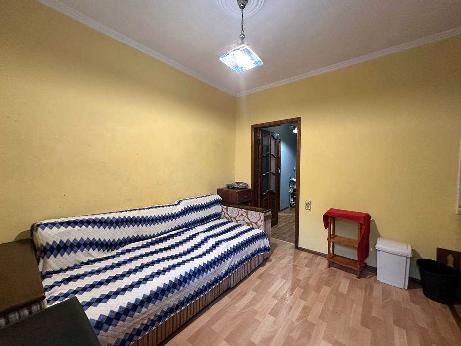 Продам квартиру, кирпичный дом 6 Фонтана