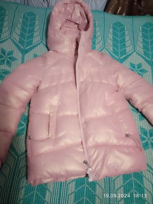 Продам дитячу курточку зимову