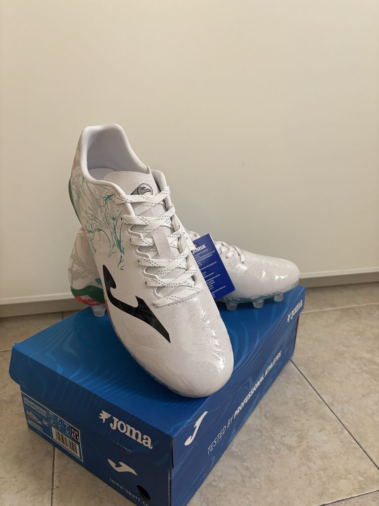 Chuteiras Supercopa FG Brancas – Tamanho 42,5 – Novas
