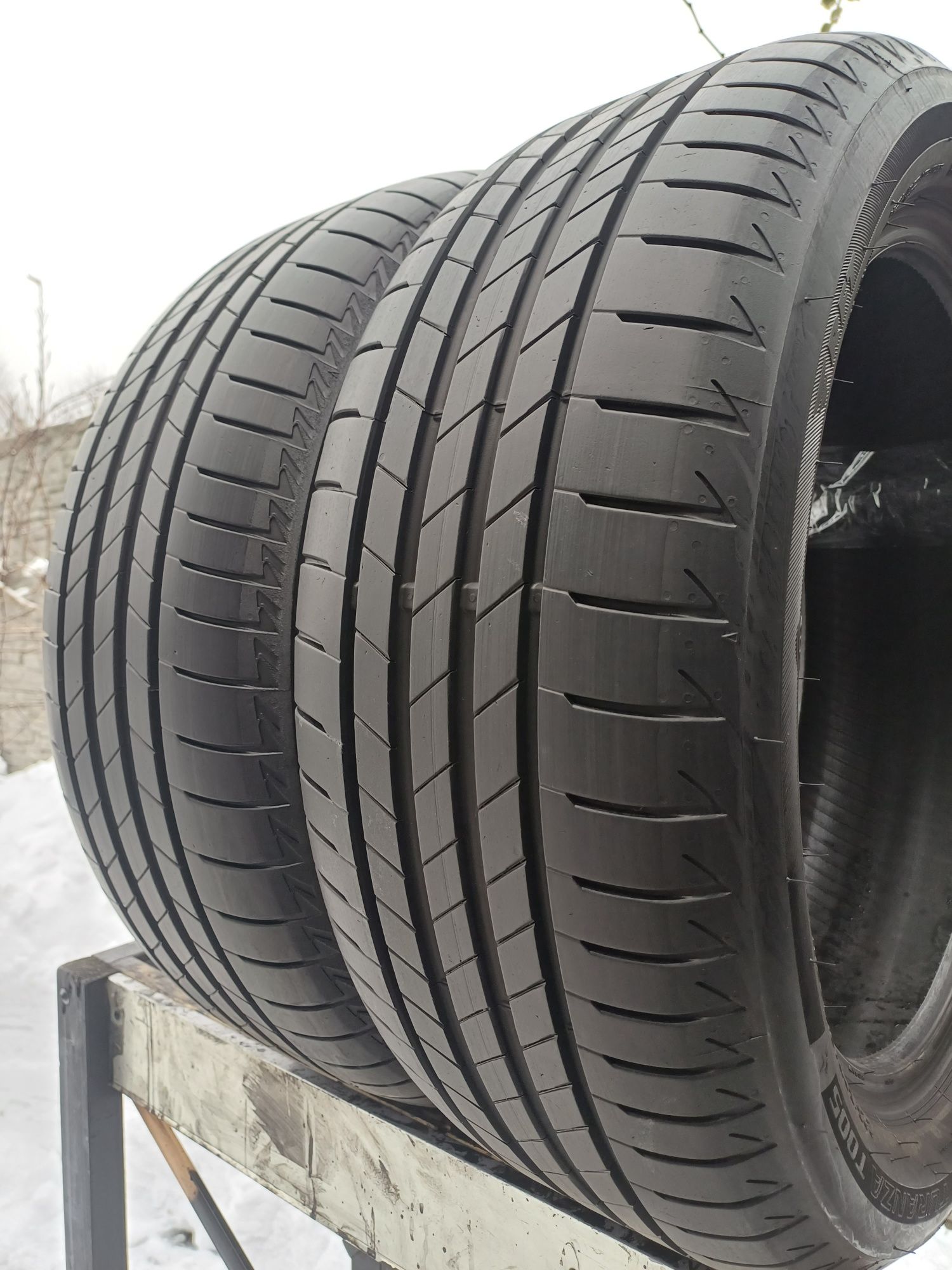 225/50/18 Sprzedam parę opon letnich Bridgestone Turanza RFT